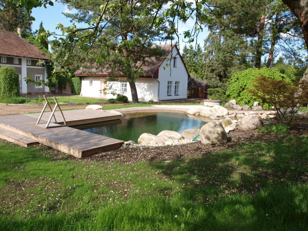 přírodní biobazén Lány na Důlku