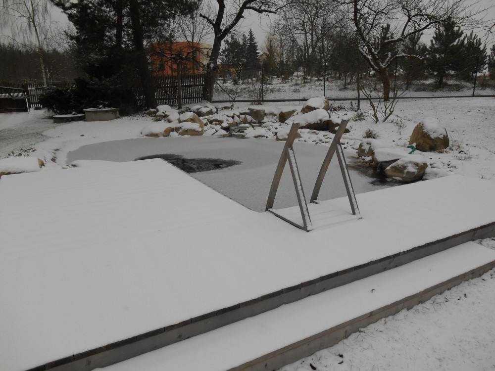 přírodní biobazén Lány na Důlku